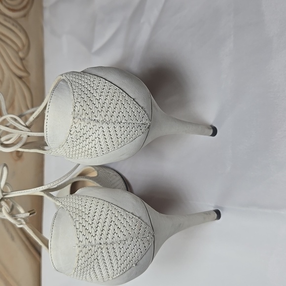 Jimmy Choo Tie up Pumps Eggshell Off white Weave Texture 37.5 - Picture 7 of 12